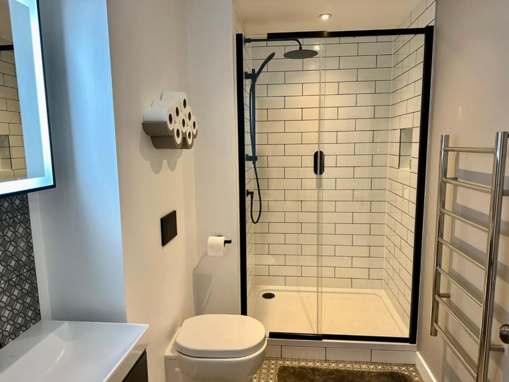 The Retreat, Luxury Studio Apartment In Bath With Parking 外观 照片
